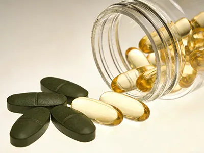 صناعة الأدوية ومستلزمات الرعاية الصحية